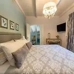 Arilia Country Holiday home Danilia